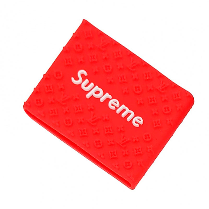 Гумка проти ковзання на машинку для стрижки Supreme розмір M 58х49 мм червона